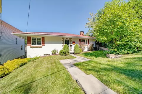 1811 Morris Ave, Jeannette, PA 15644