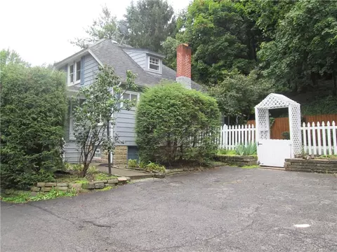 213 Kittanning St, Pittsburgh, PA 15215