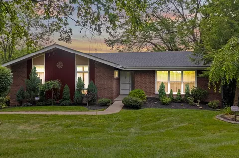 1809 Tyburn Ln, Pittsburgh, PA 15241