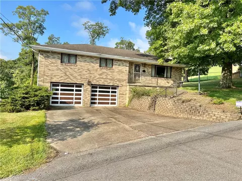 7 Broadview Pl, Washington, PA 15301