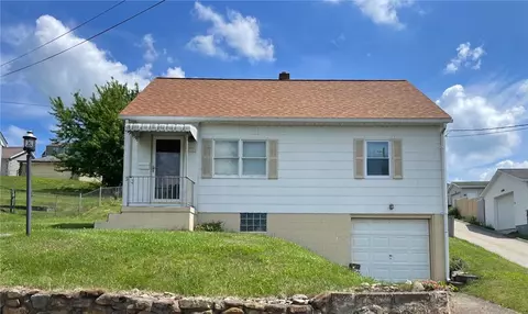 176 Carnation St, Uniontown, PA 15401