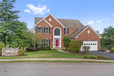 5801 Windsor Dr, Mcdonald, PA 15057