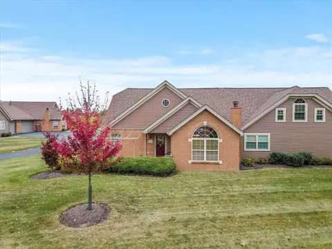 6381 Jefferson Pointe Cir, Clairton, PA 15025
