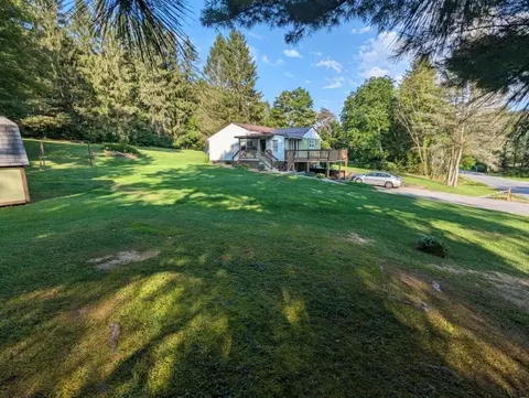 218 Weber Rd, Johnstown, PA 15905