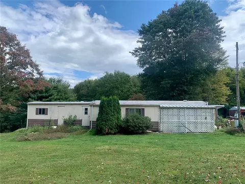 714 N Perry Hwy, Mercer, PA 16137