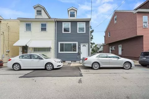 18 3rd St, Sharpsburg, PA 15215