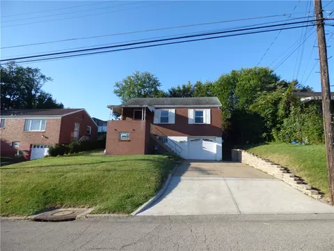128 Norman Dr, Pittsburgh, PA 15236