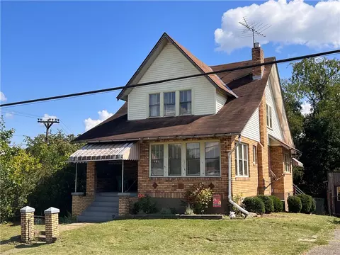 1395 Main St, West Leechburg, PA 15656