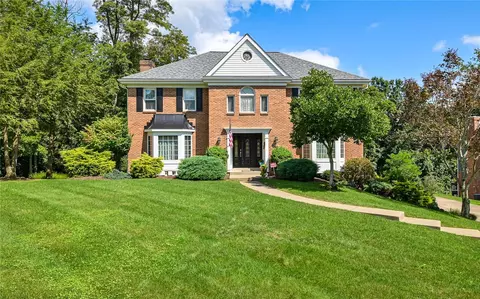 2533 Lindenwood Dr, Wexford, PA 15090