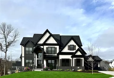 409 Firefly Dr, Cranberry, PA 16066