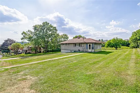 2144 Robert St, North Huntingdon, PA 15642