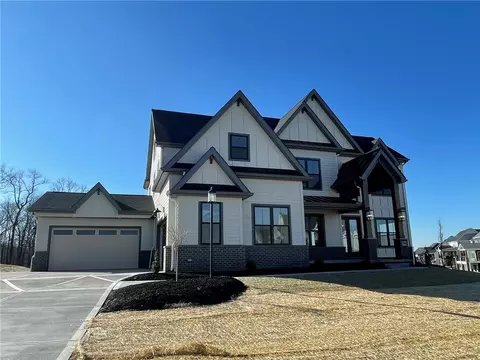 208 Summit Acres Dr, Mars, PA 16046
