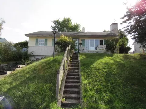 249 Sherwood Dr, Johnstown, PA 15905