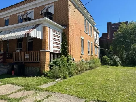 32-34 Twelfth St, Jeannette, PA 15644