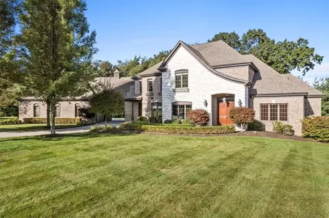 312 Cambridge Dr, Mars, PA 16046