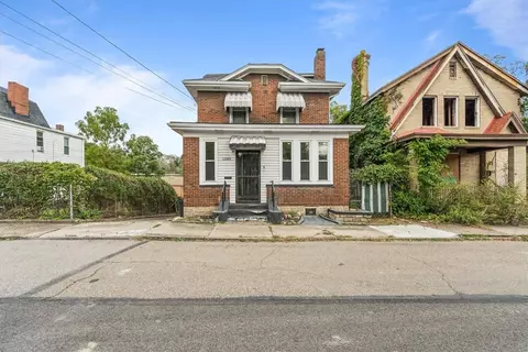 1255 Album St, Pittsburgh, PA 15206