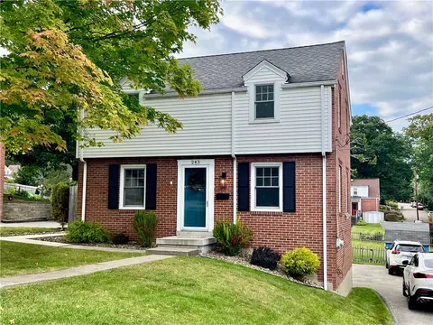 243 Kenneth St, Greensburg, PA 15601