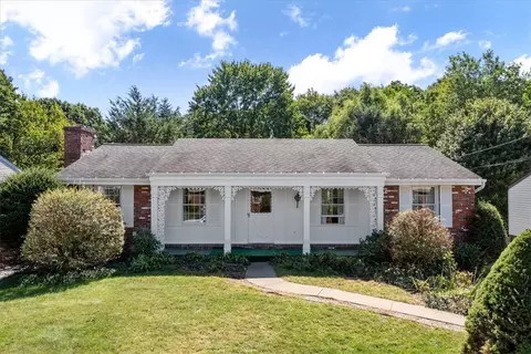 230 Wallingford Dr, Pittsburgh, PA 15237