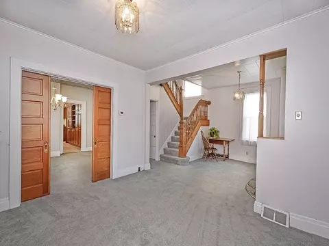 124 E Adams Ave, Vandergrift, PA 15690 photo 8