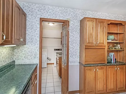 124 E Adams Ave, Vandergrift, PA 15690 photo 20