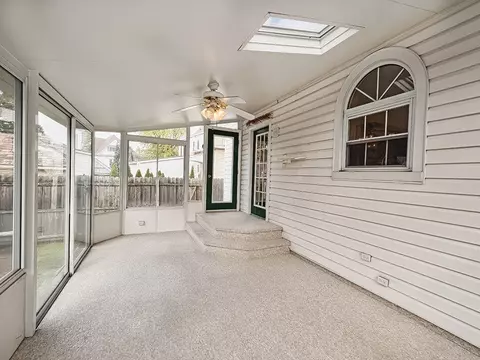 124 E Adams Ave, Vandergrift, PA 15690 photo 23