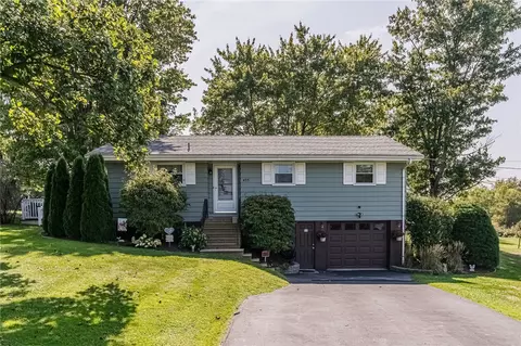455 Glade Mills Rd, Valencia, PA 16059