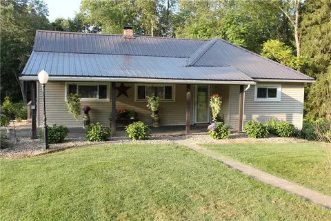 25 Kyle Rd, Mercer, PA 16137