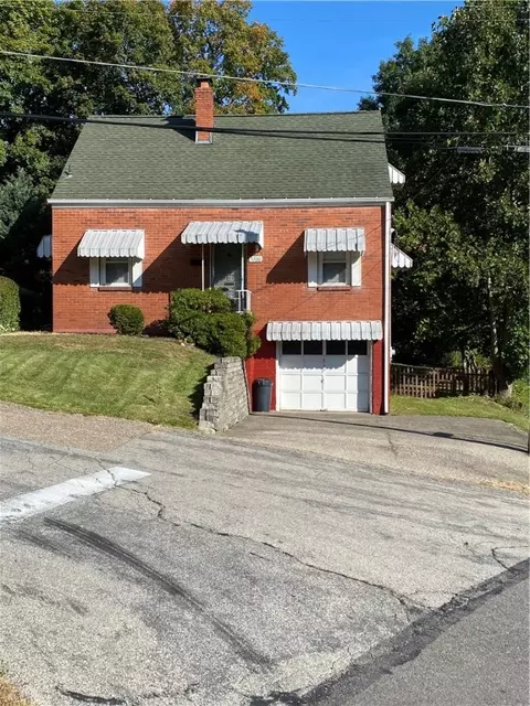 3700 Lyndell St, Pittsburgh, PA 15234