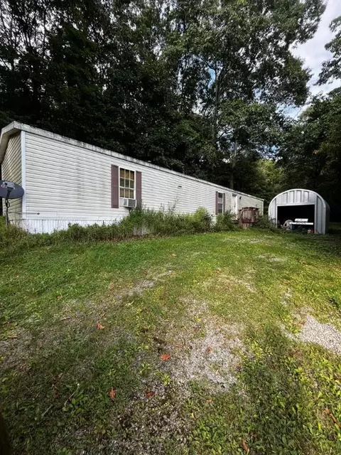 245 Schlemmer Dr, Rural Valley, PA 16249