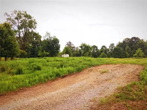 0 Richardson Rd, Grove City, PA 16127