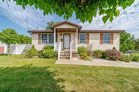 402 Park Ave, Scottdale, PA 15683