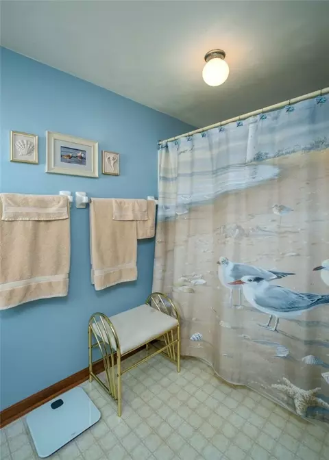 2219 Manordale Dr, Export, PA 15632 photo 21
