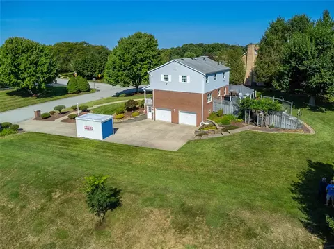 2219 Manordale Dr, Export, PA 15632 photo 24