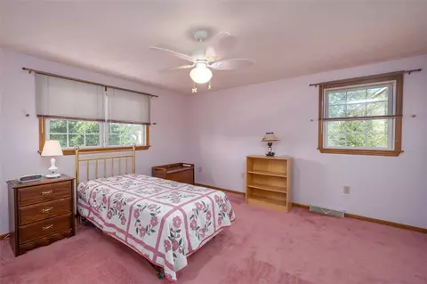 2219 Manordale Dr, Export, PA 15632 photo 22