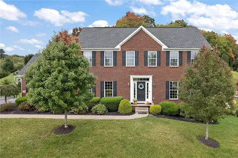 149 Sweetwater Dr, Sewickley, PA 15143