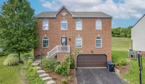 11893 Dartmoor Dr, Irwin, PA 15642