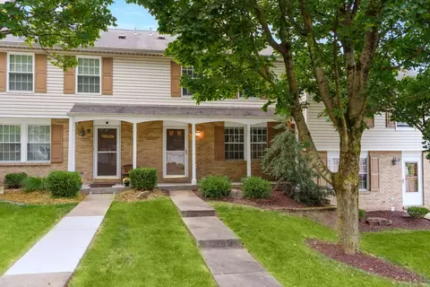 268 Murrays Ln, Pittsburgh, PA 15234