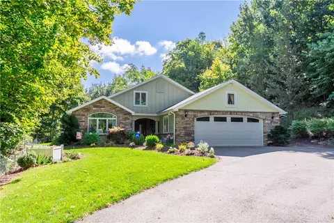 114 William St, Mcdonald, PA 15057