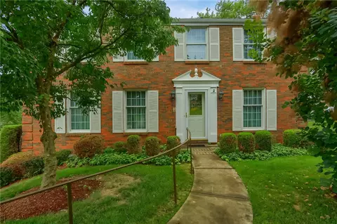 1315 Heather Heights Dr, Allison Park, PA 15101