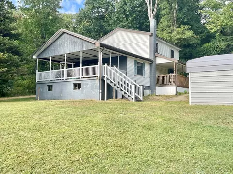 1381 Edmon Rd, Apollo, PA 15613