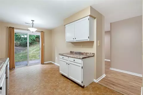 1592 Pinehurst Dr, Pittsburgh, PA 15241 photo 13