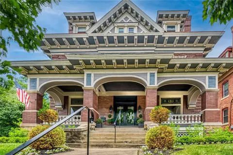 238 S Negley Ave, Pittsburgh, PA 15206