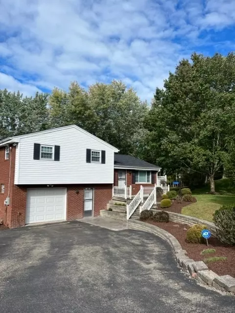 4540 Hilty Rd, Murrysville, PA 15668