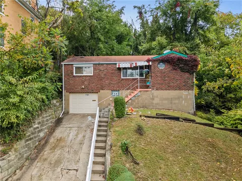 7109 Campania Ave, Pittsburgh, PA 15206