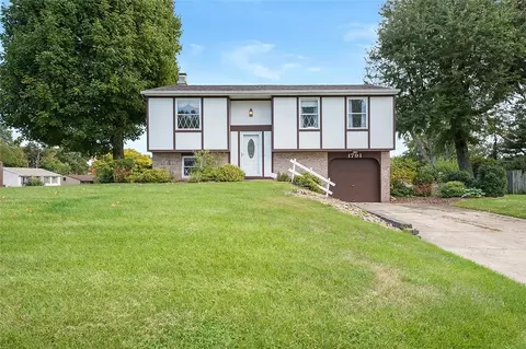 1791 Renee Dr, South Park, PA 15129