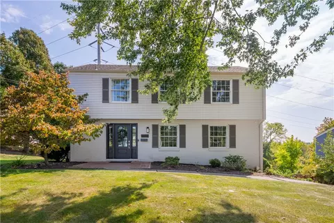 1316 Rolling Meadow Rd, Pittsburgh, PA 15241