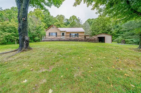 152 Whites Creek Rd, Confluence, PA 15424