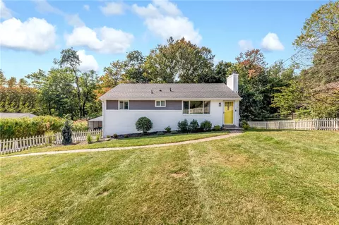 4337 Kenson Dr, Allison Park, PA 15101