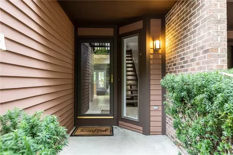 502 Forest Edge Ct, Wexford, PA 15090