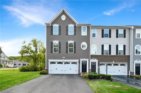 101 John St, Washington, PA 15301